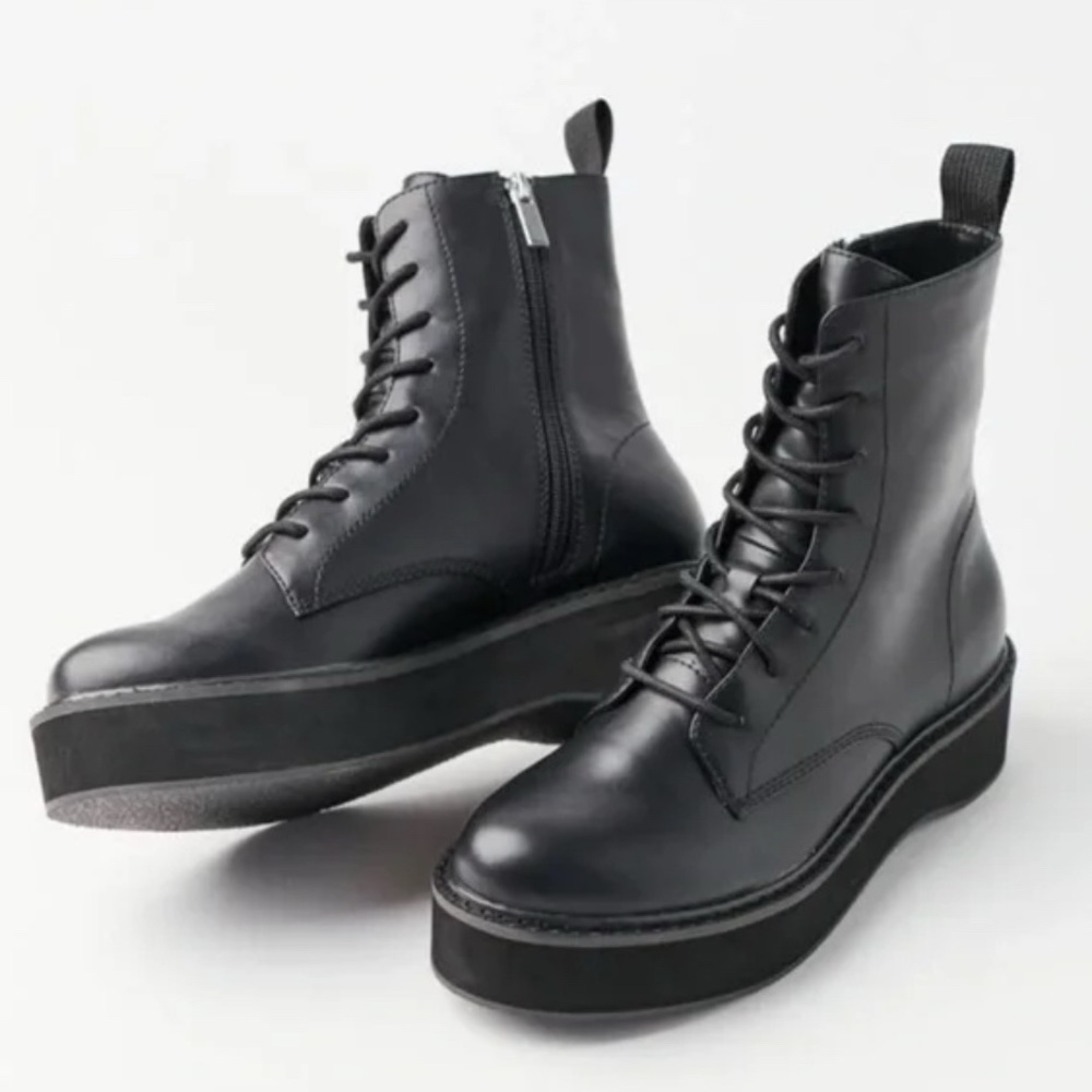 Urban Outfitters Gemma Utility Chunky Combat Boots Black Size 7 Goth Street